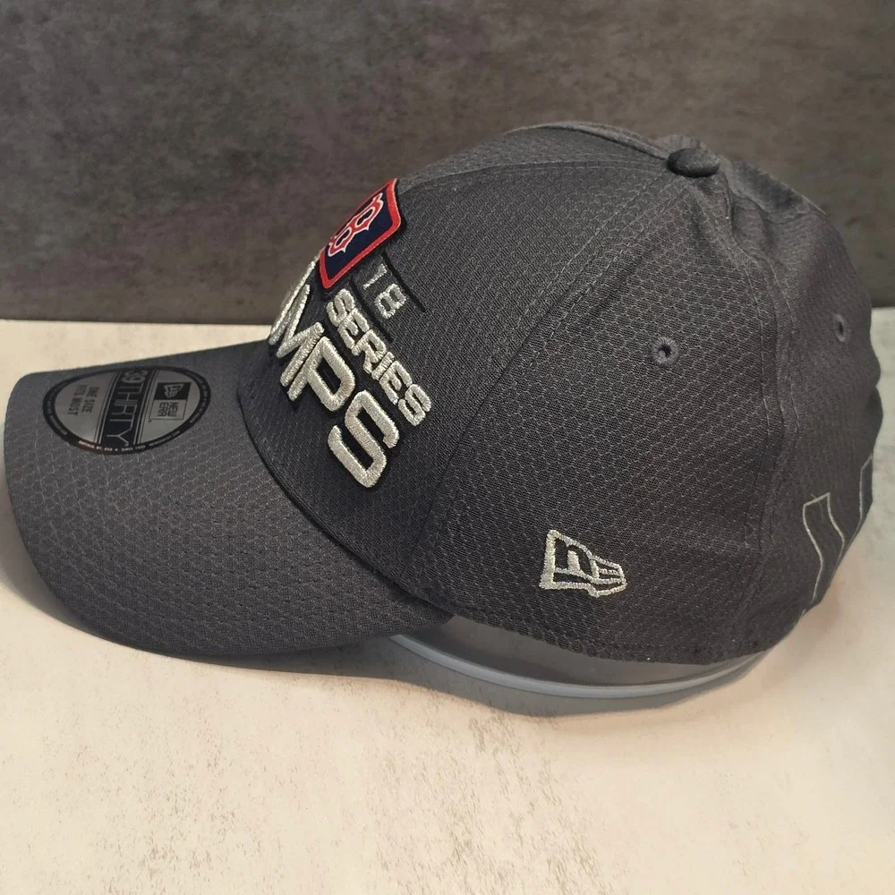 New Era Boston Red Sox 2018 World Series Champs 39THIRTY Gray Stretch Fit Hat